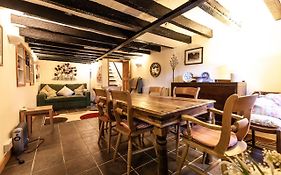 Bodwyn Country Cottage North Wales **By Seren Property**